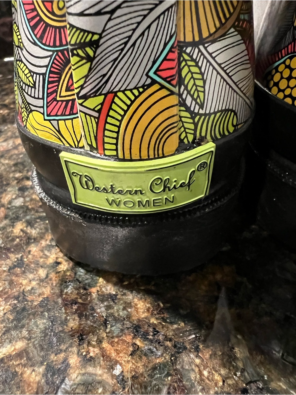 Western Chief | Women’s Floral Rain Boots in Black & Lime Green Multi Color Sz 9 - Picture 7 of 15